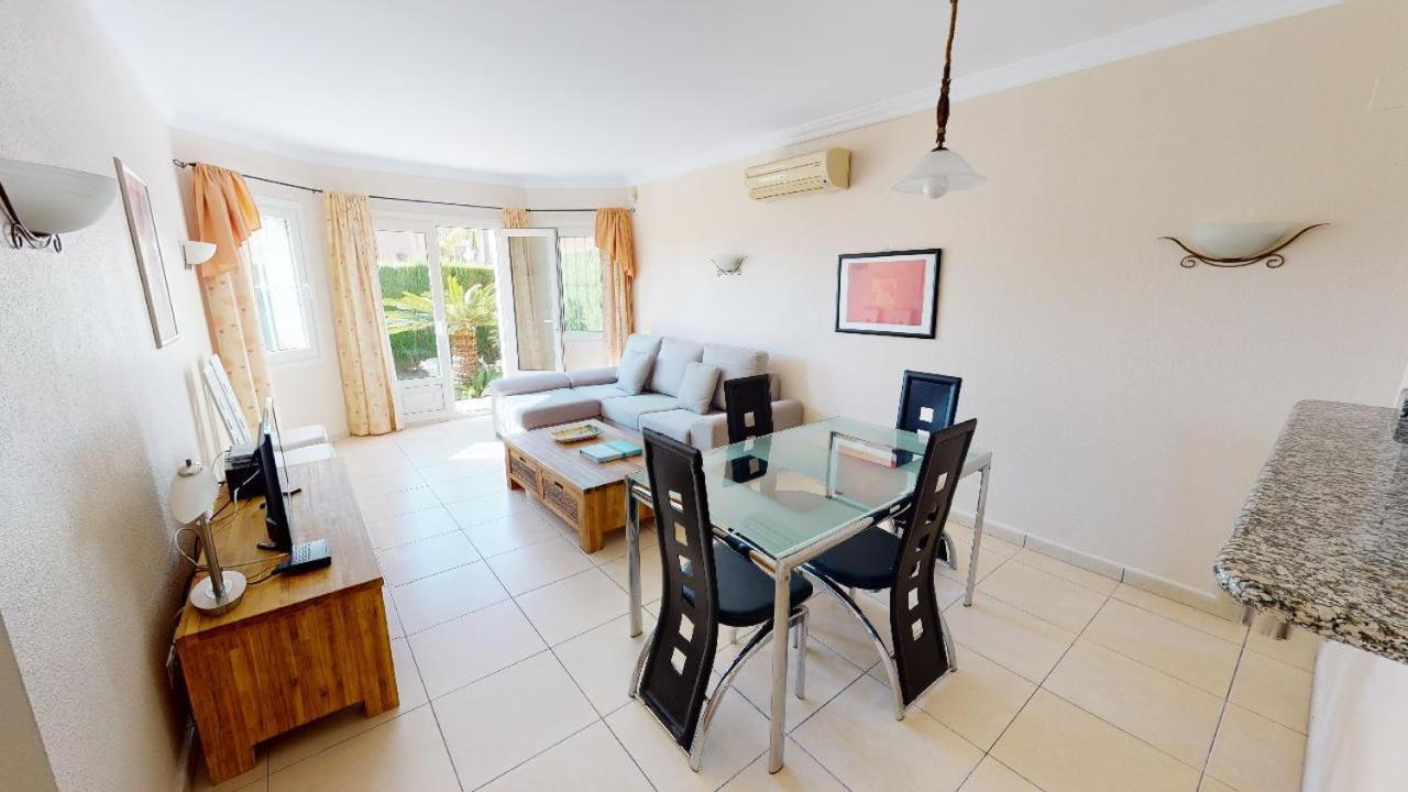 Apartamentos Y Villas Oliva Nova Golf Resort Ngoại thất bức ảnh