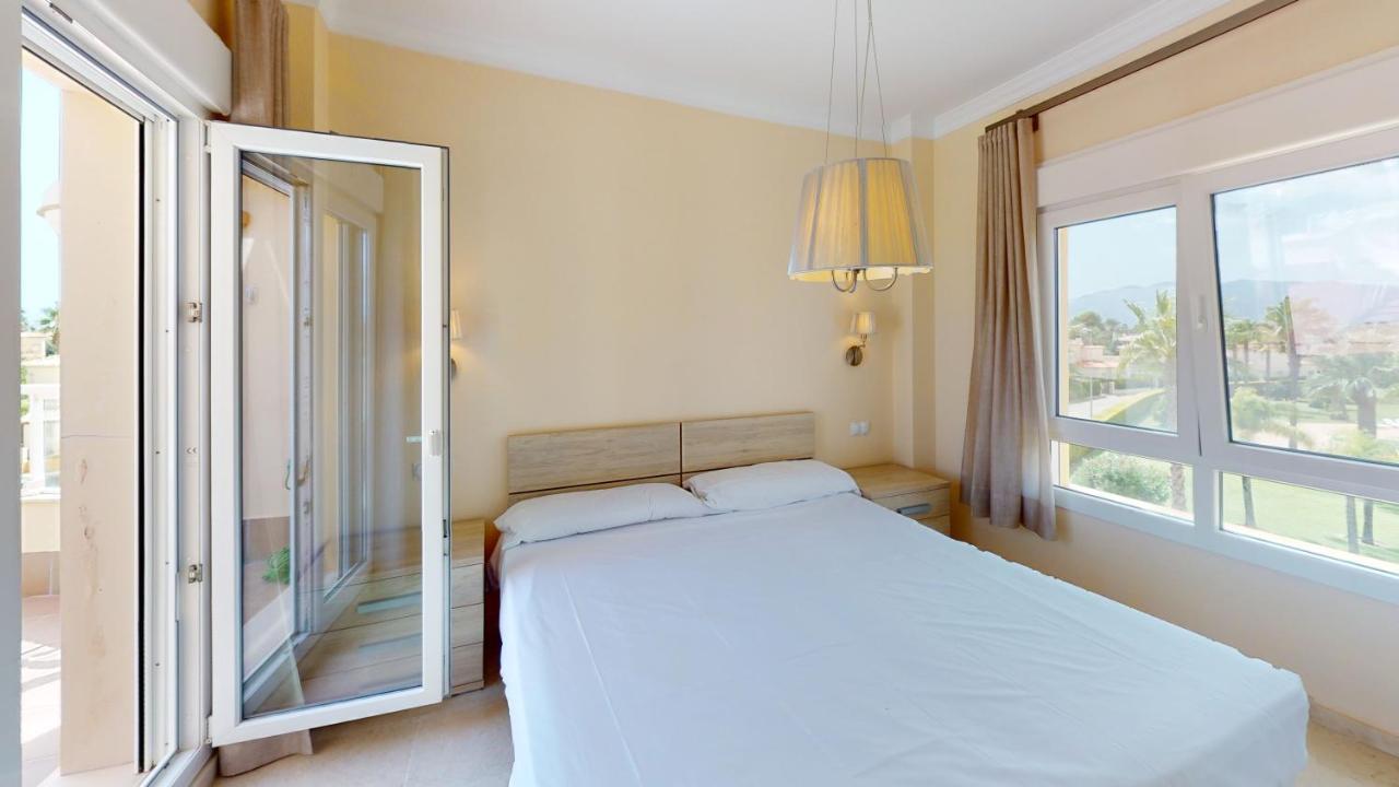 Apartamentos Y Villas Oliva Nova Golf Resort Ngoại thất bức ảnh